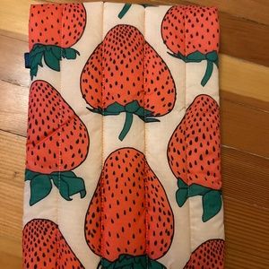Baggu strawberry laptop sleeve